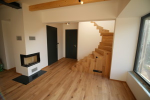 yesfloor, dřevěná podlaha, dřevěné prkna, dřevěná schodiště